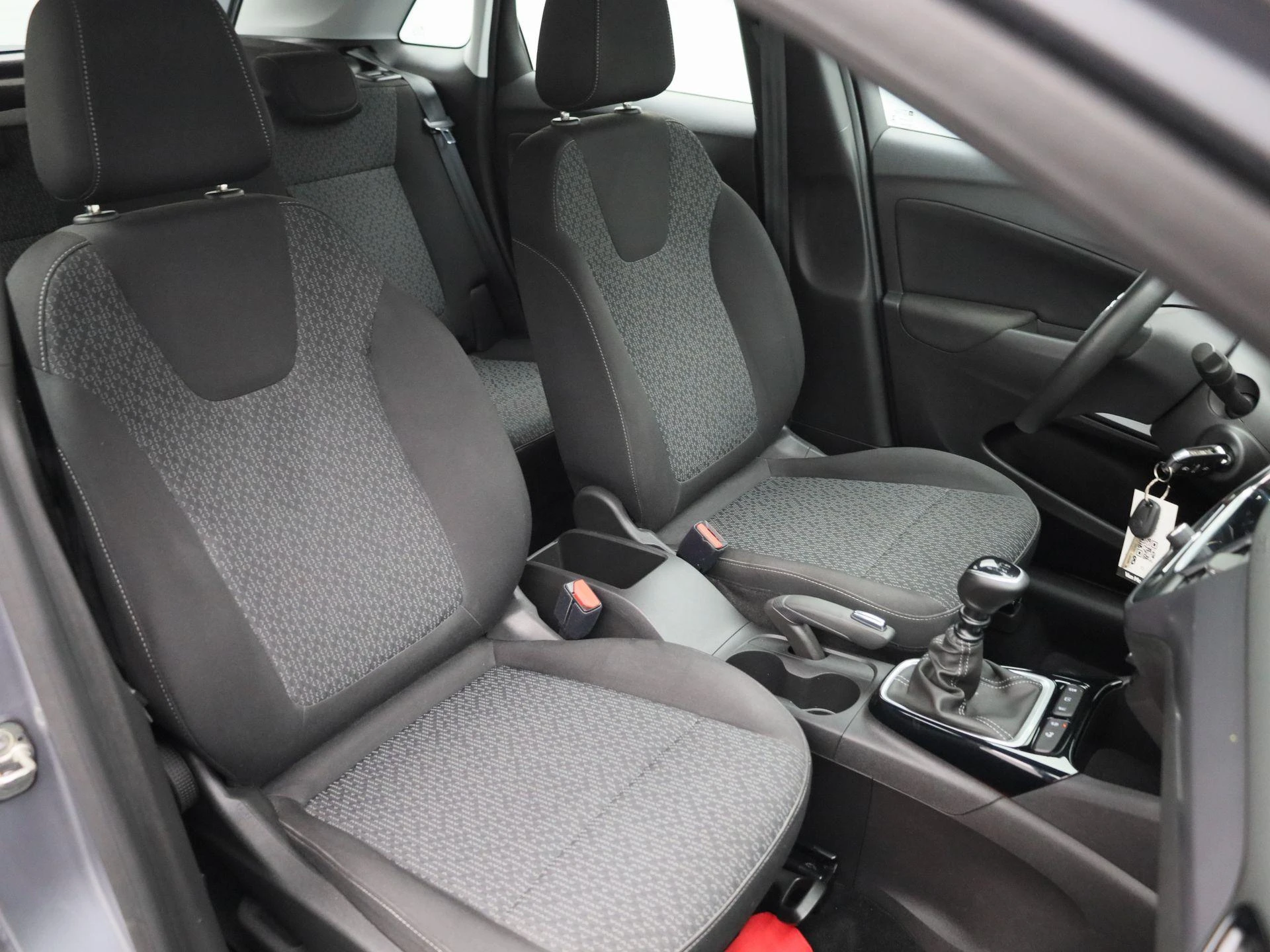 Opel-Crossland-image-34