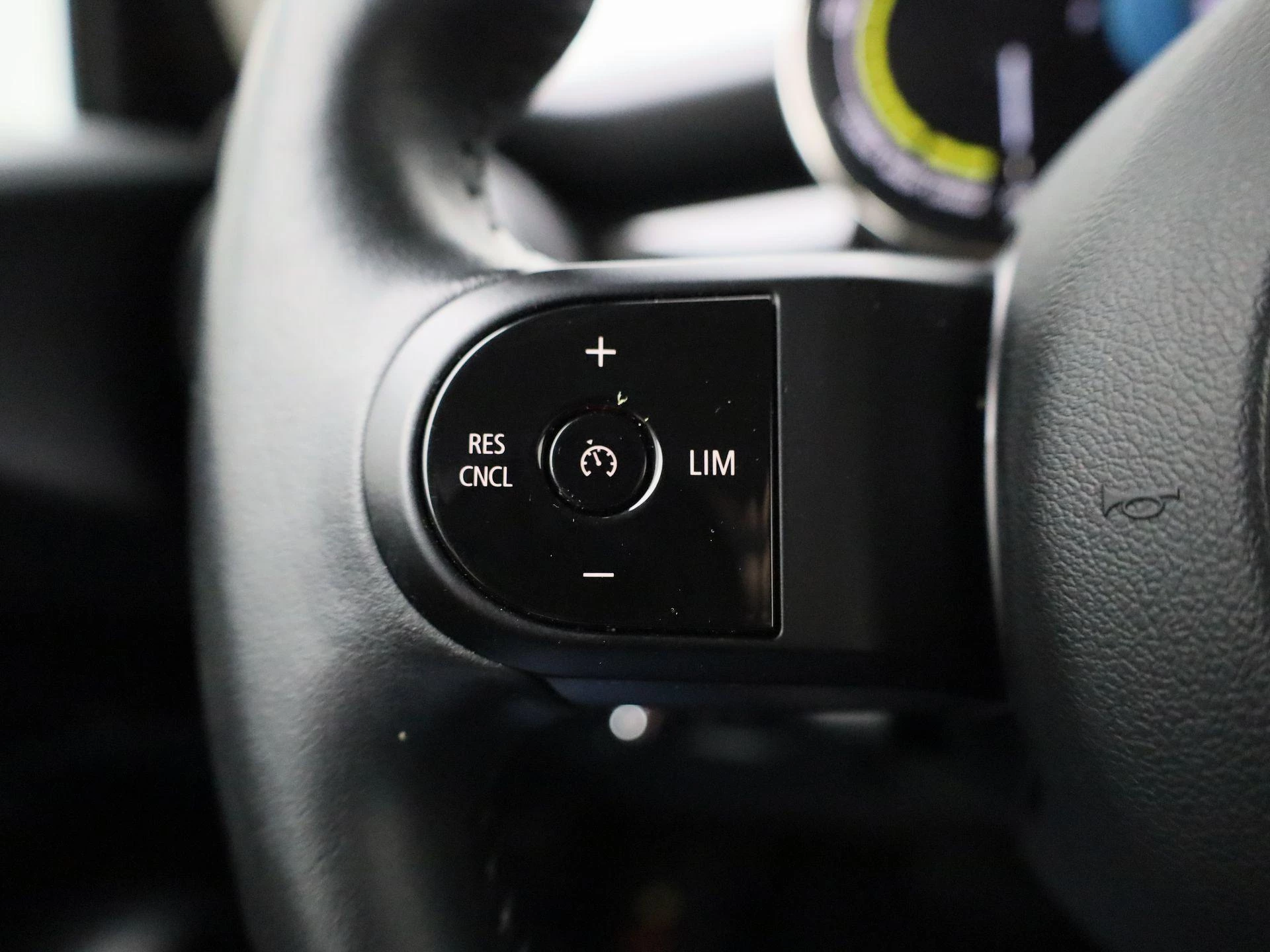 MINI-Electric-image-19