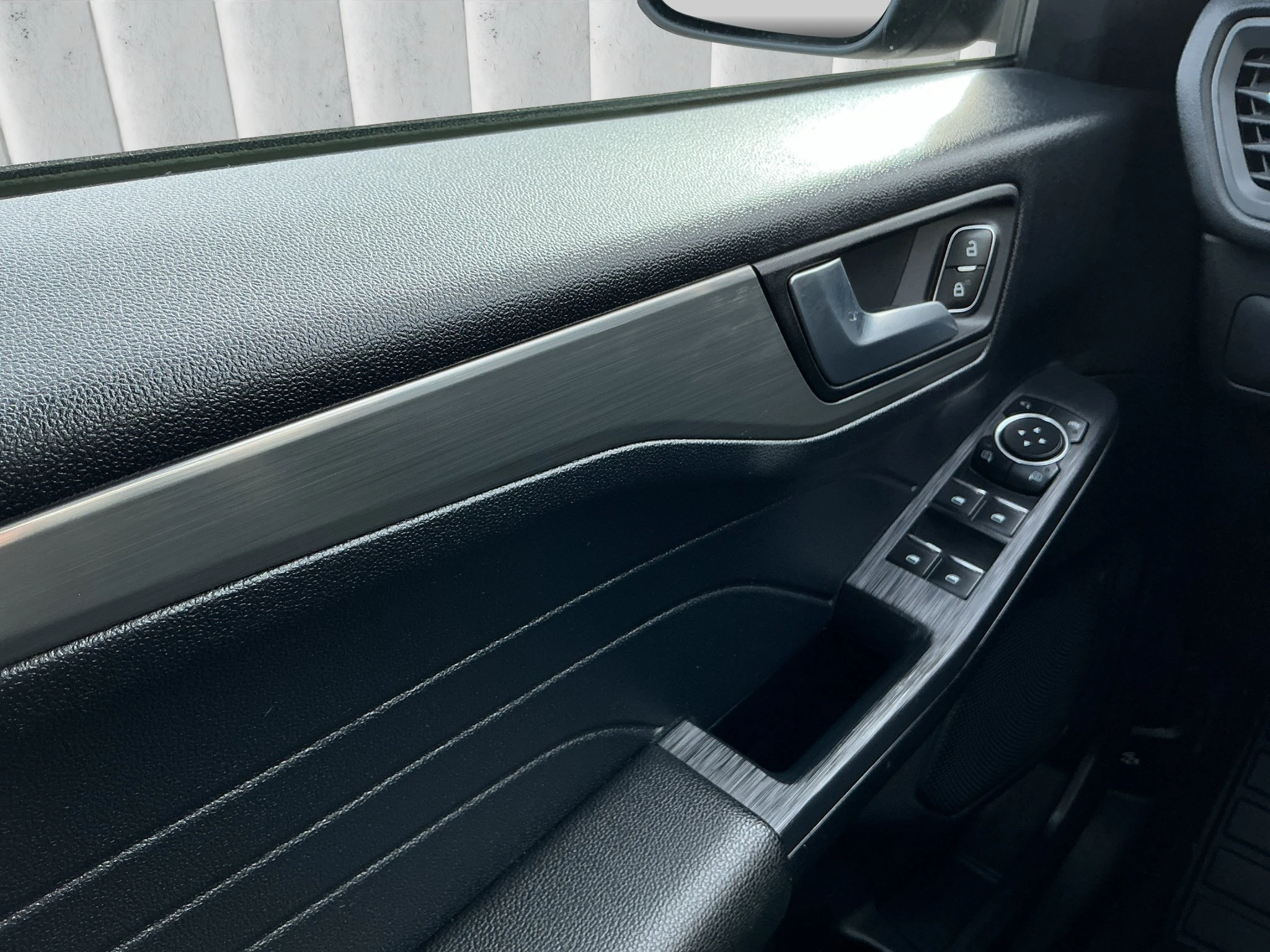 Ford-Kuga-image-15