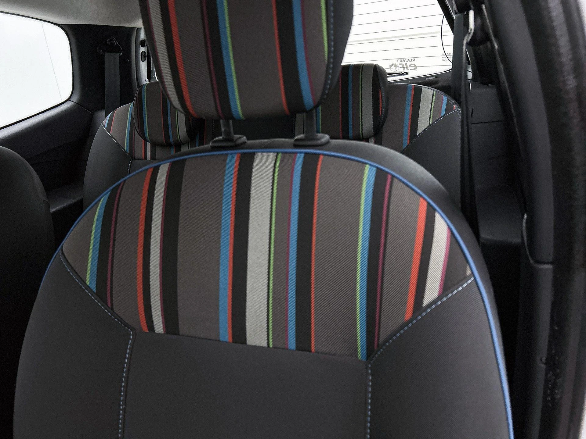 Renault-Twingo-image-15