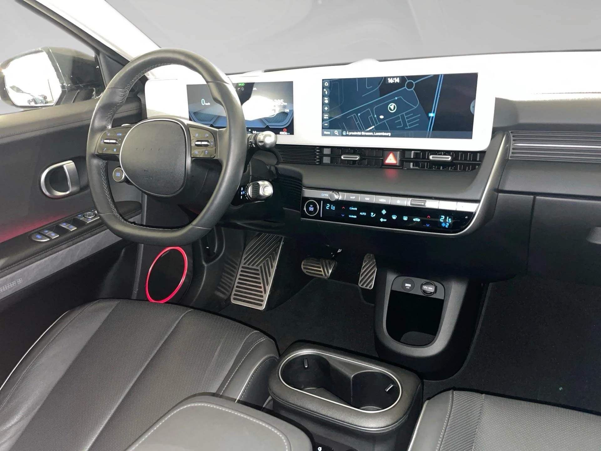 Hyundai IONIQ 73kWh Balance Vision