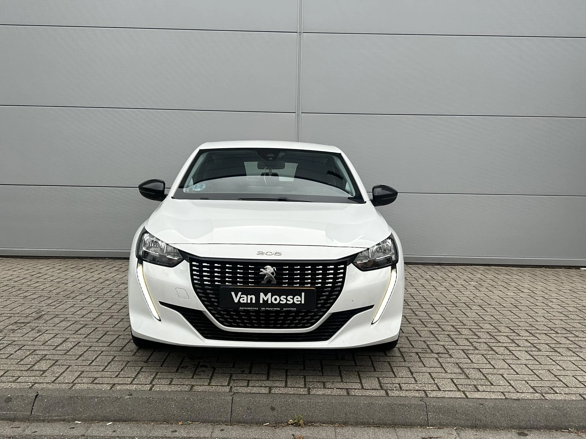Peugeot-208-image-9