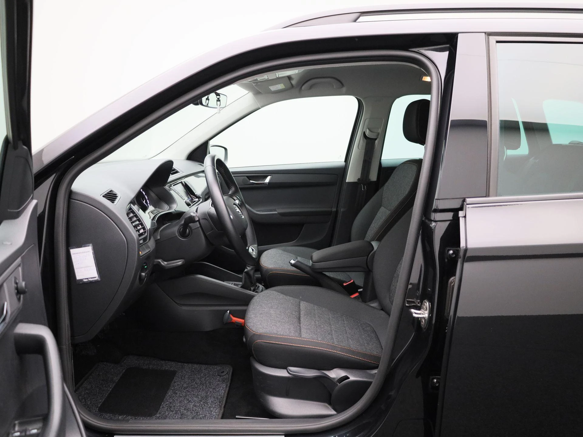 Škoda-Fabia-image-8