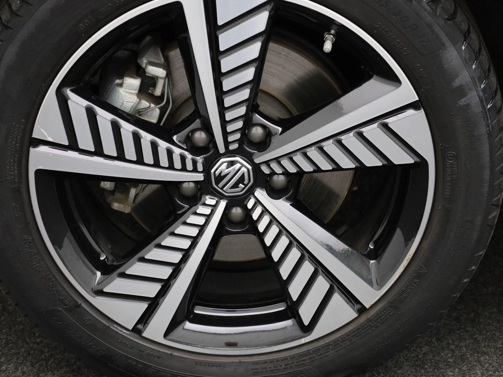 MG-ZS EV-image-12