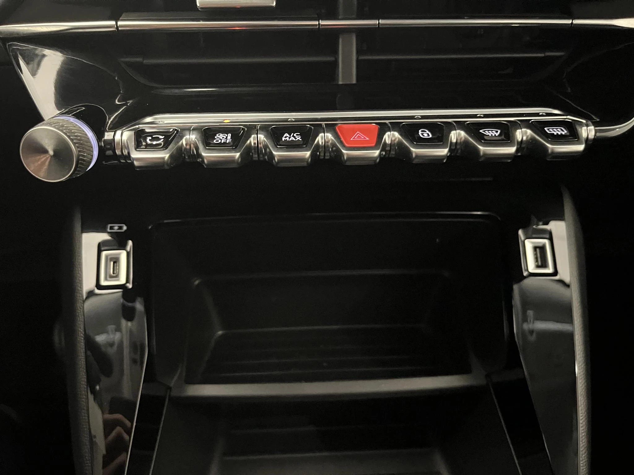 Peugeot-2008-image-12