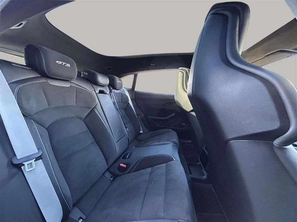 Porsche Taycan GTS Sport Turismo EL 4x4 517HK Stc Aut.