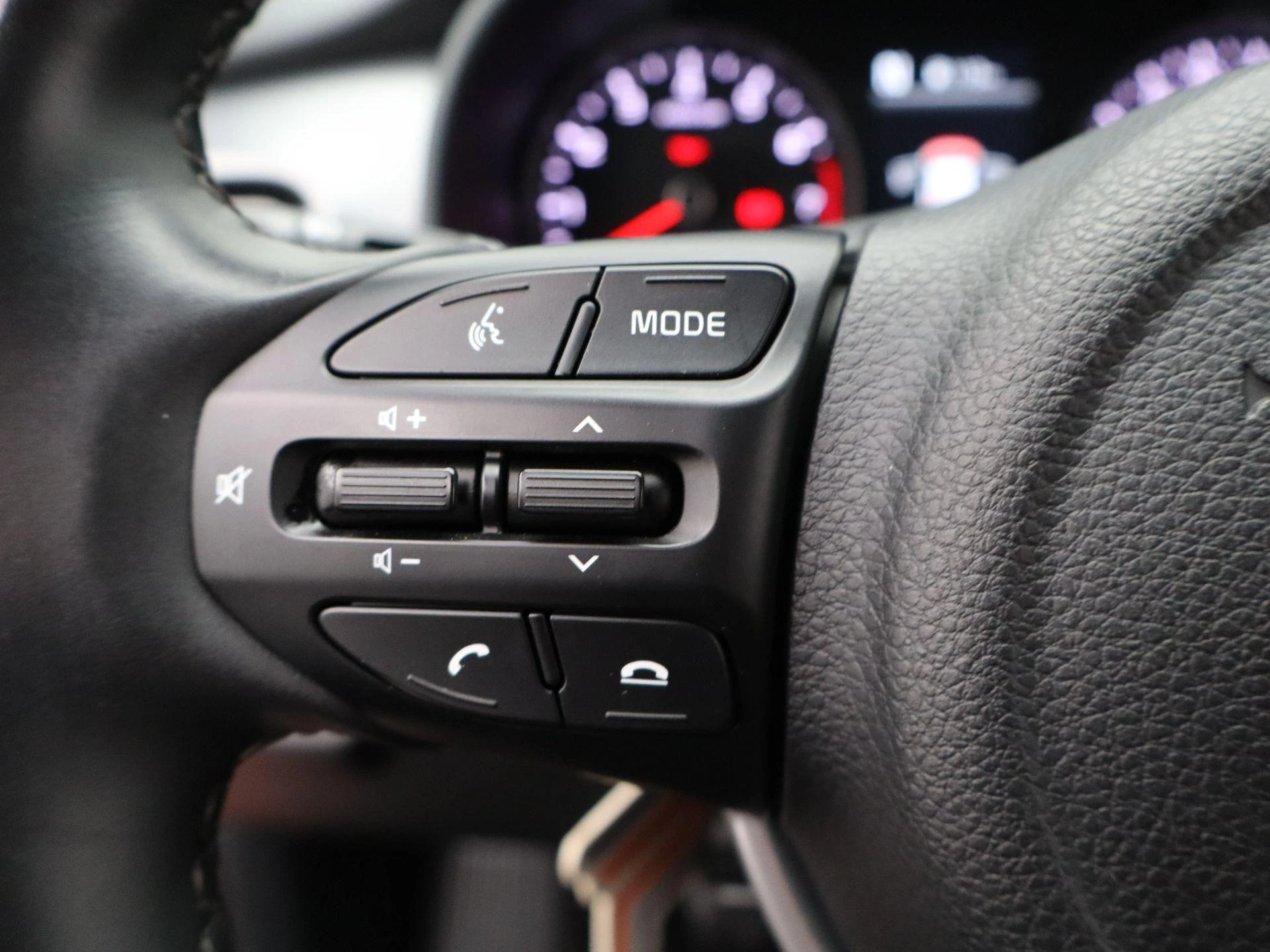 Kia-Stonic-image-25