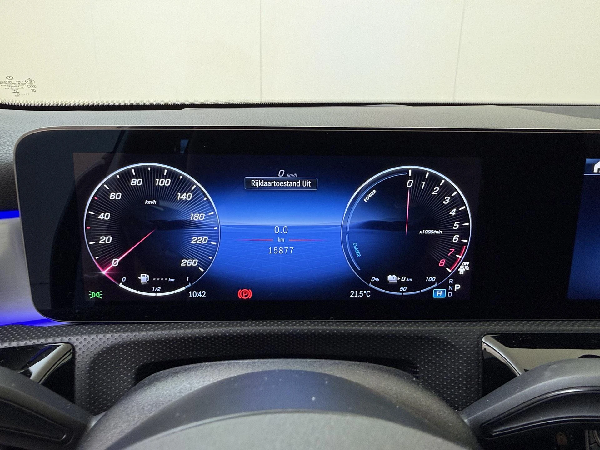 Mercedes-Benz-A-Klasse-image-10