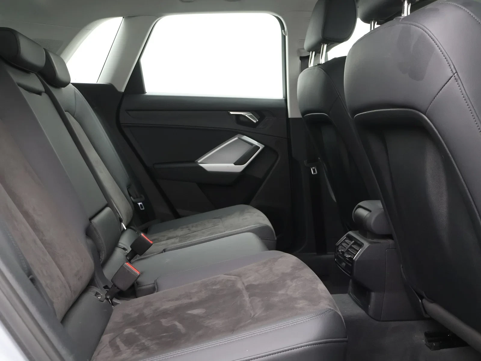 Audi-Q3-image-11