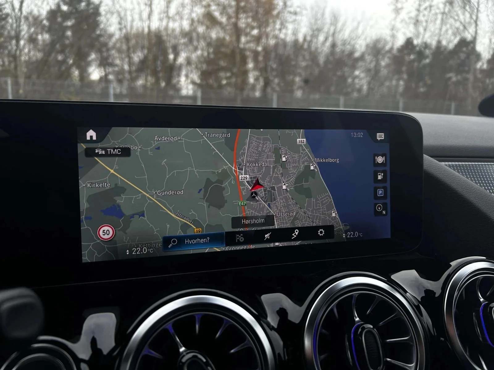 Mercedes-Benz-EQA-image-17