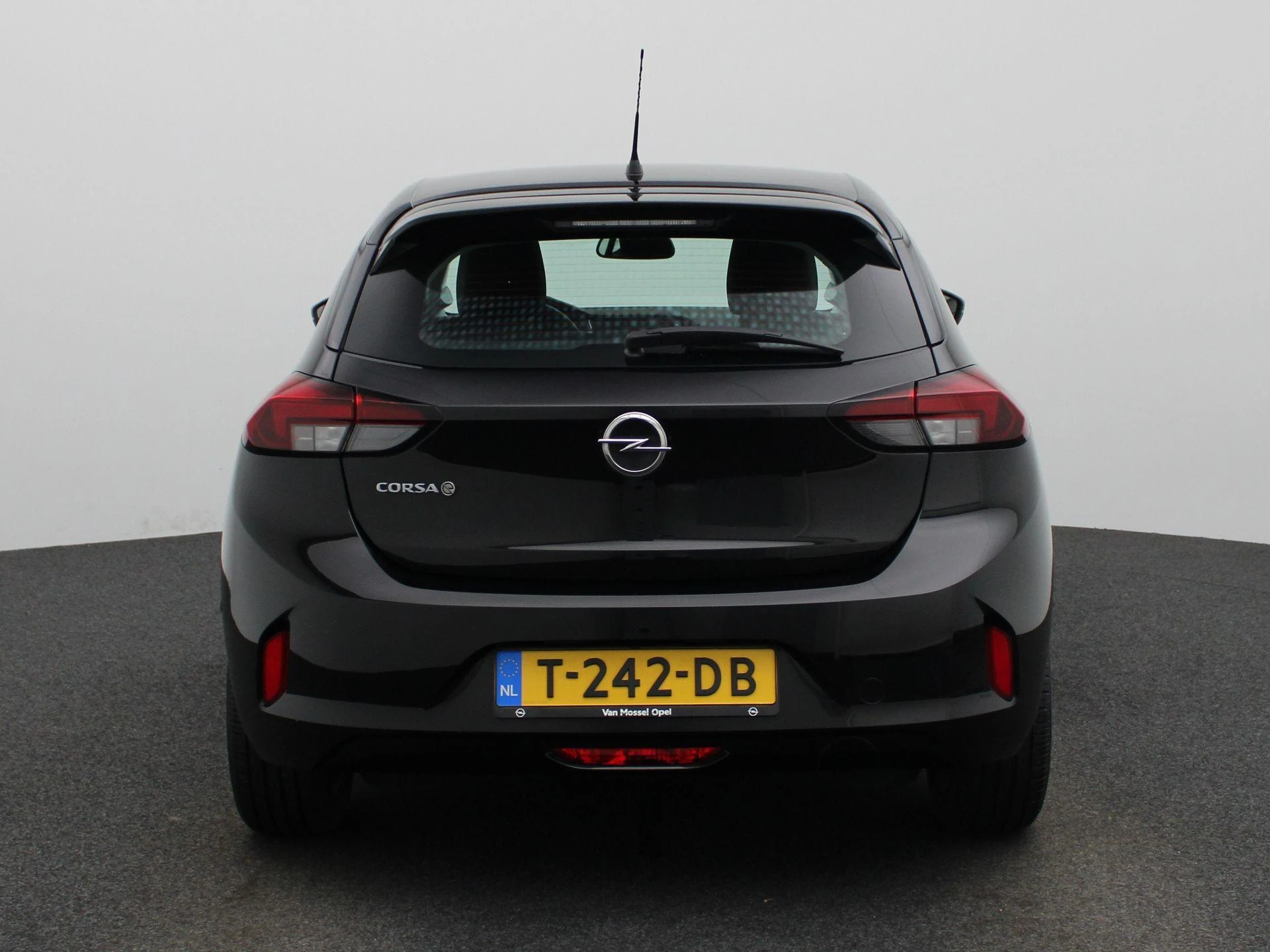 Opel-Corsa-e-image-4