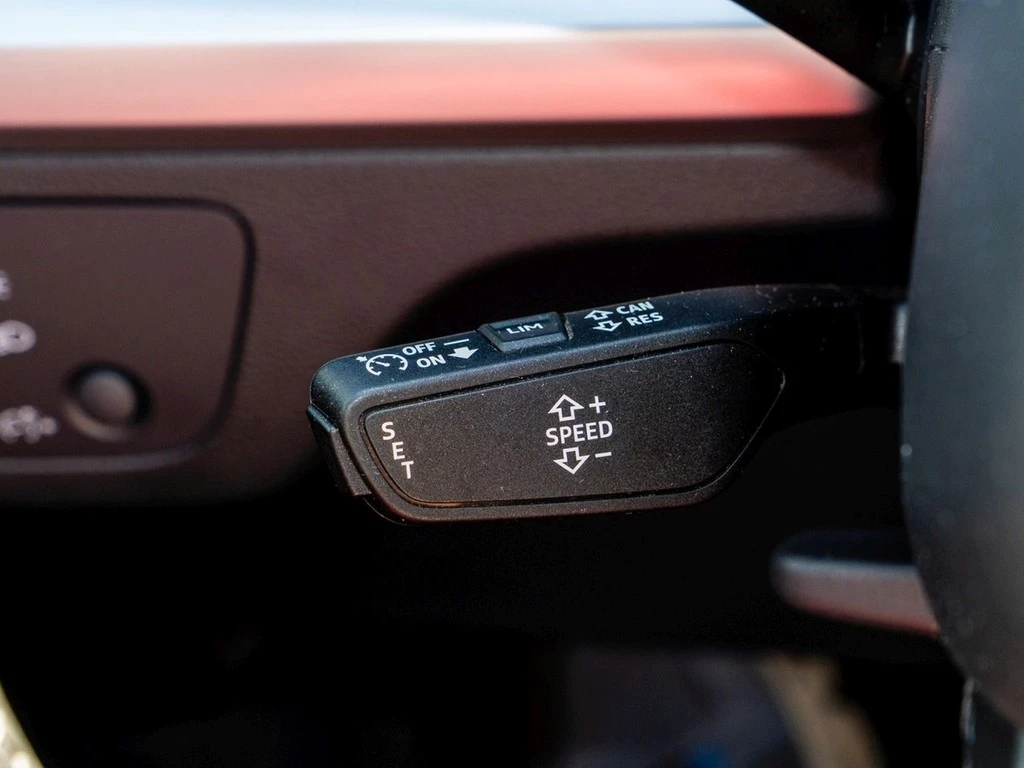 Audi Q5 40 TDI quattro S-tronic Navi AHK Kamera