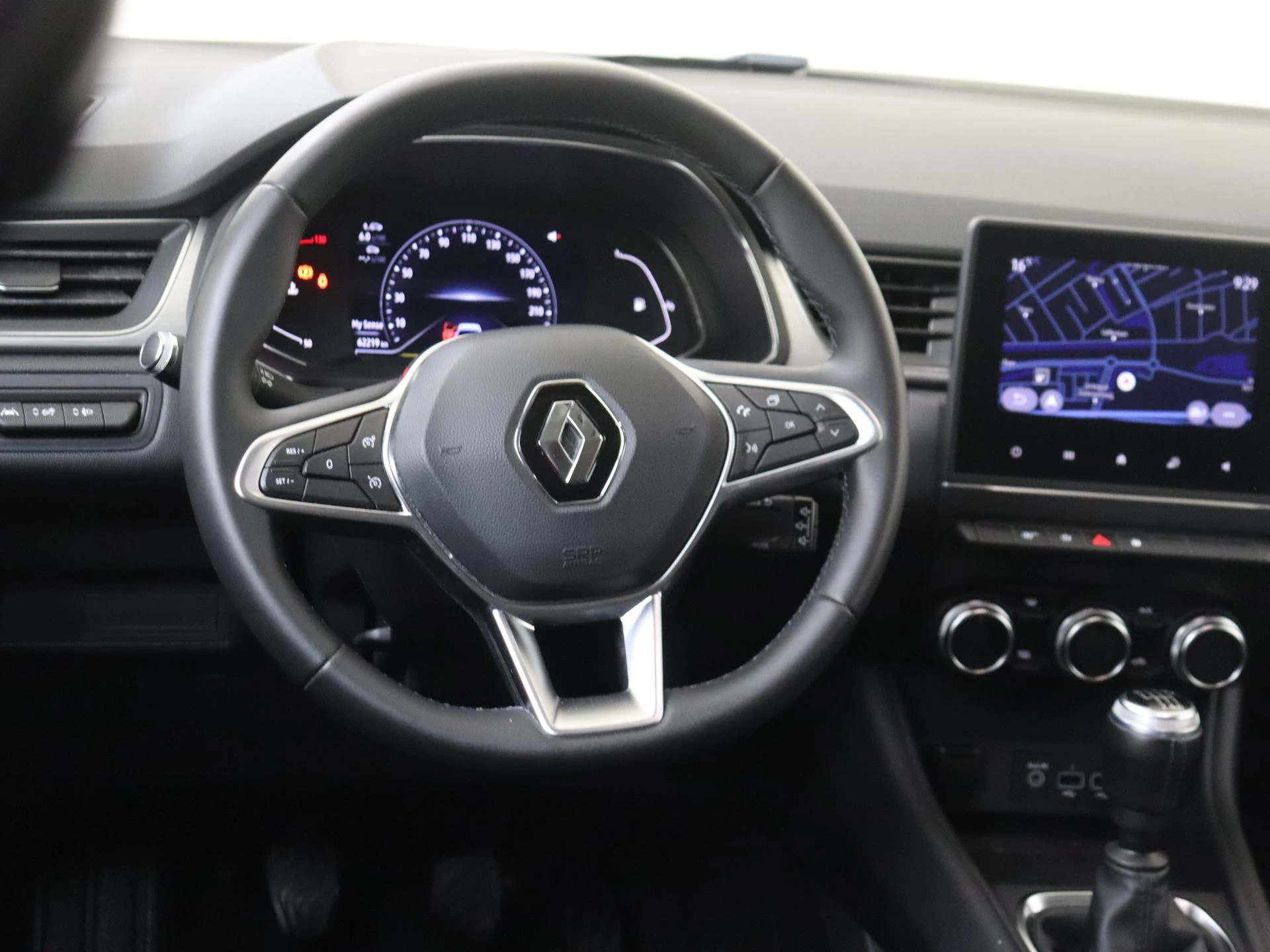 Renault-Captur-image-13