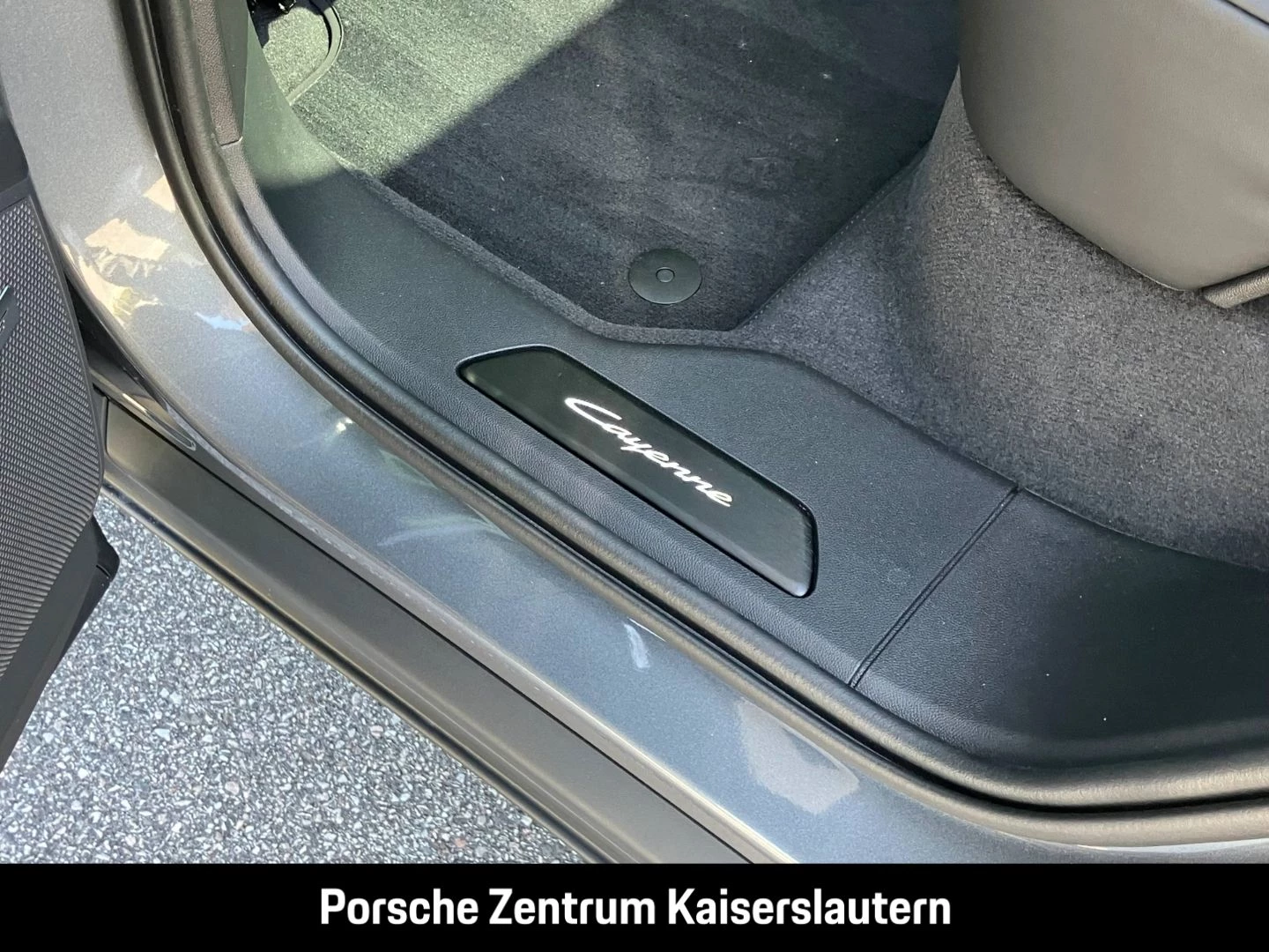 Porsche-Cayenne-image-29