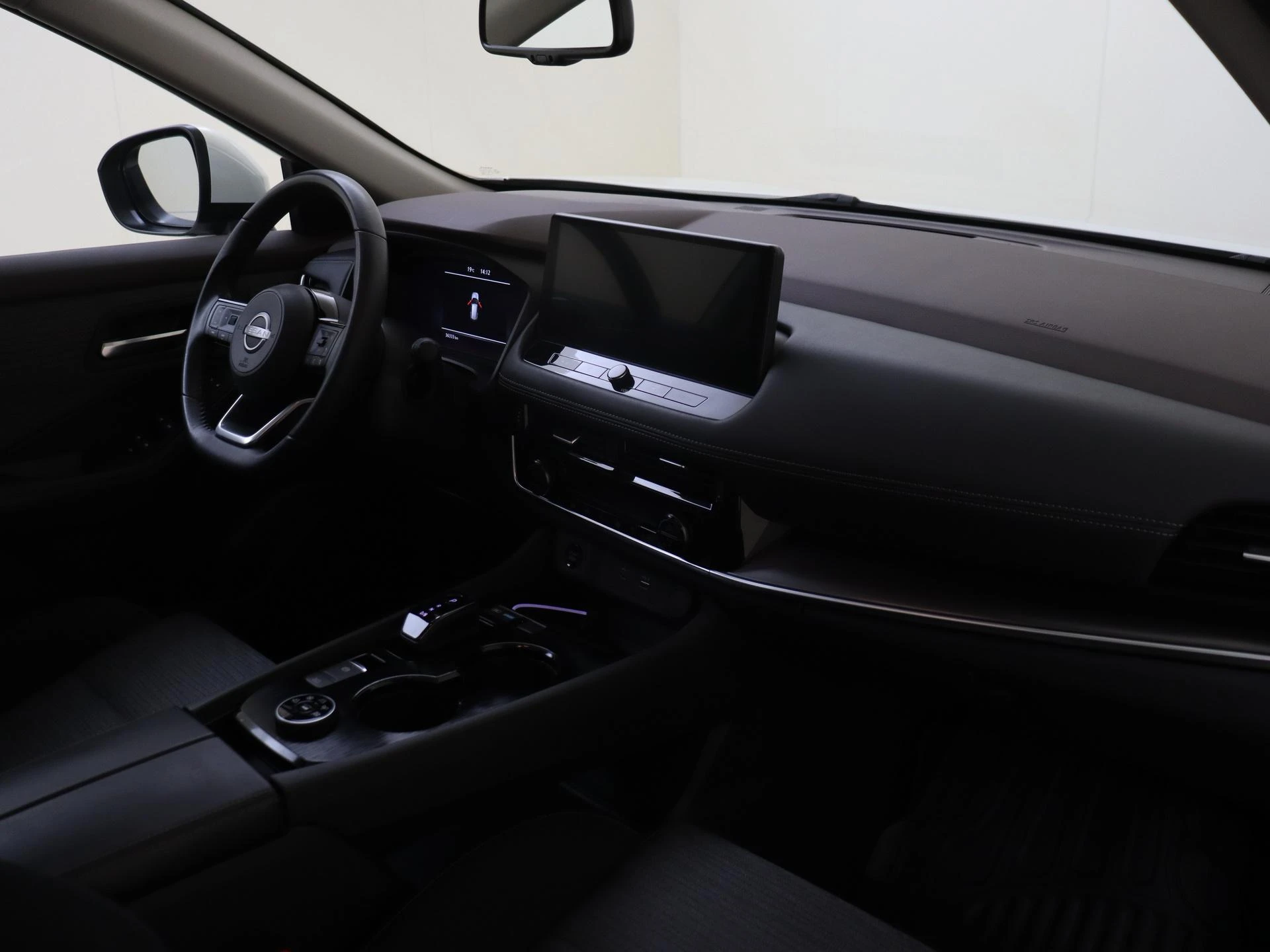 Nissan-X-Trail-image-4