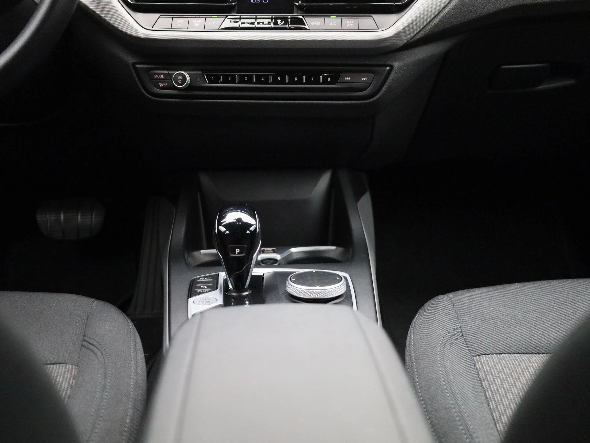 BMW Série 1 Hatch 116iA (80 kW)
