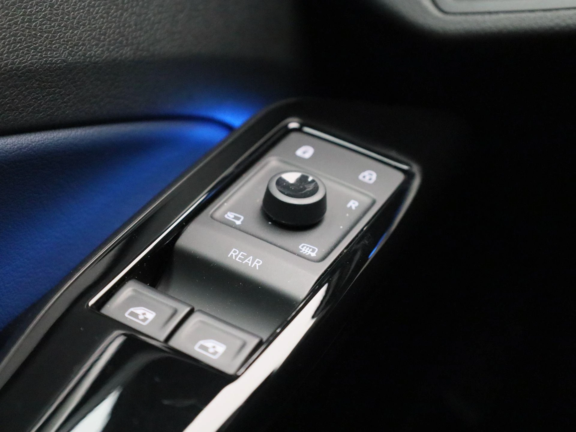 Volkswagen-ID.4-image-32