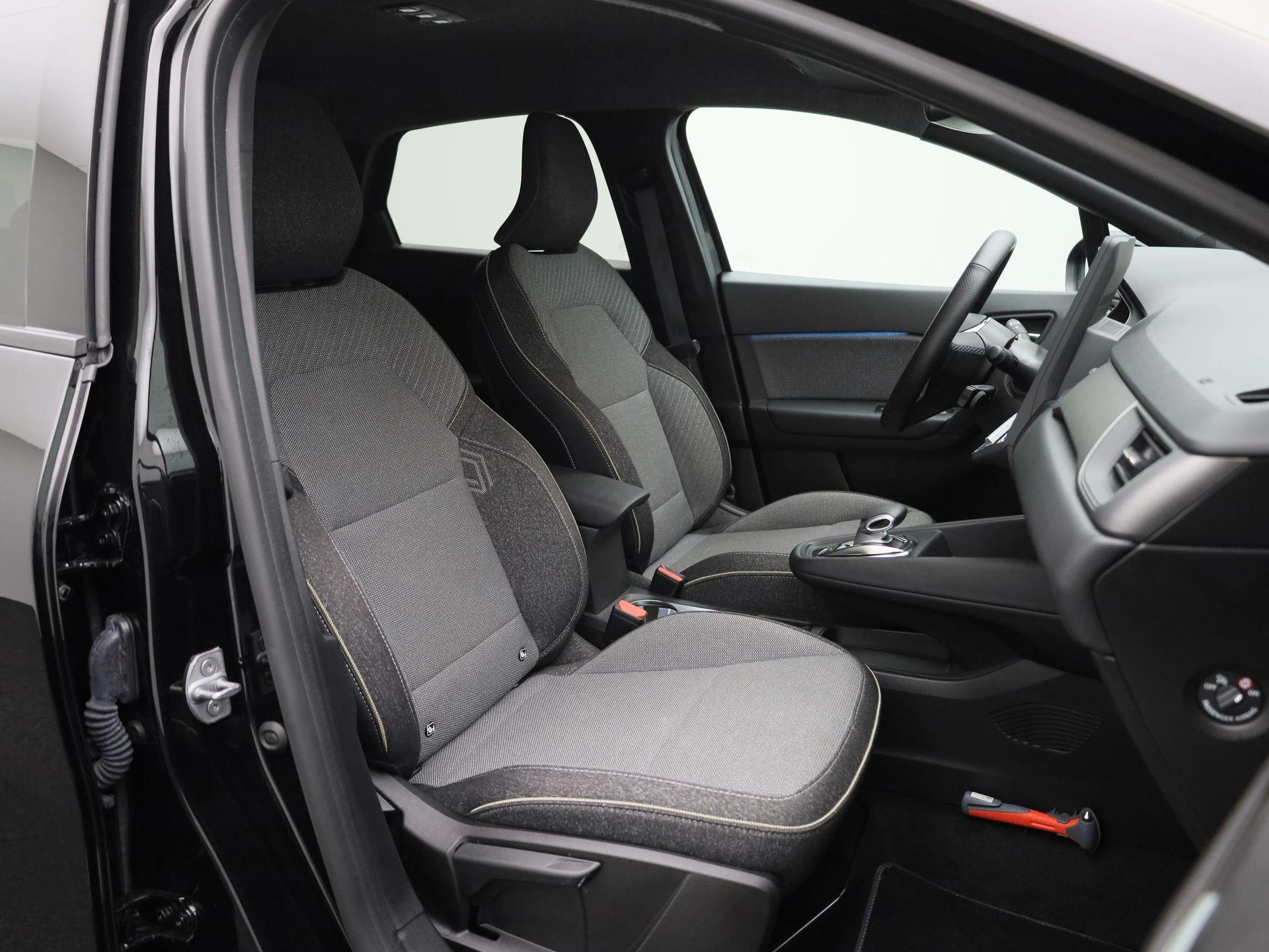 Renault-Captur-image-32