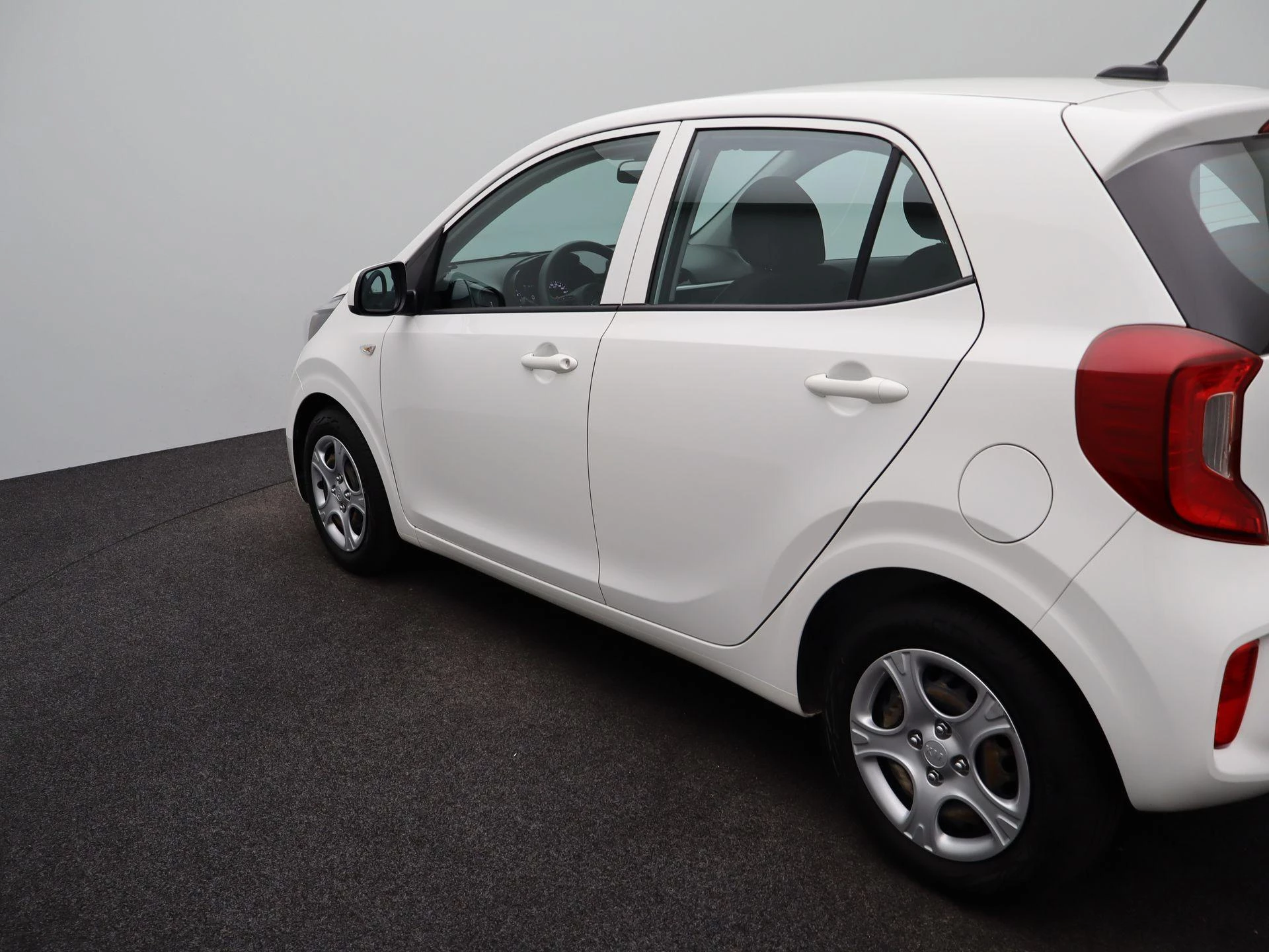 Kia-Picanto-image-31
