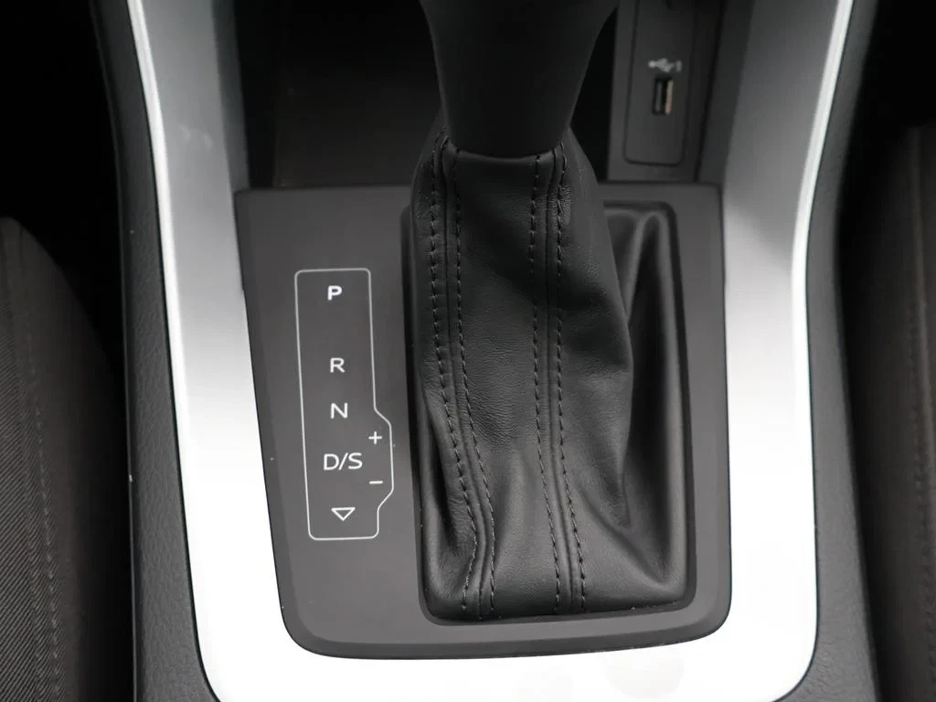 Audi-Q3-image-23