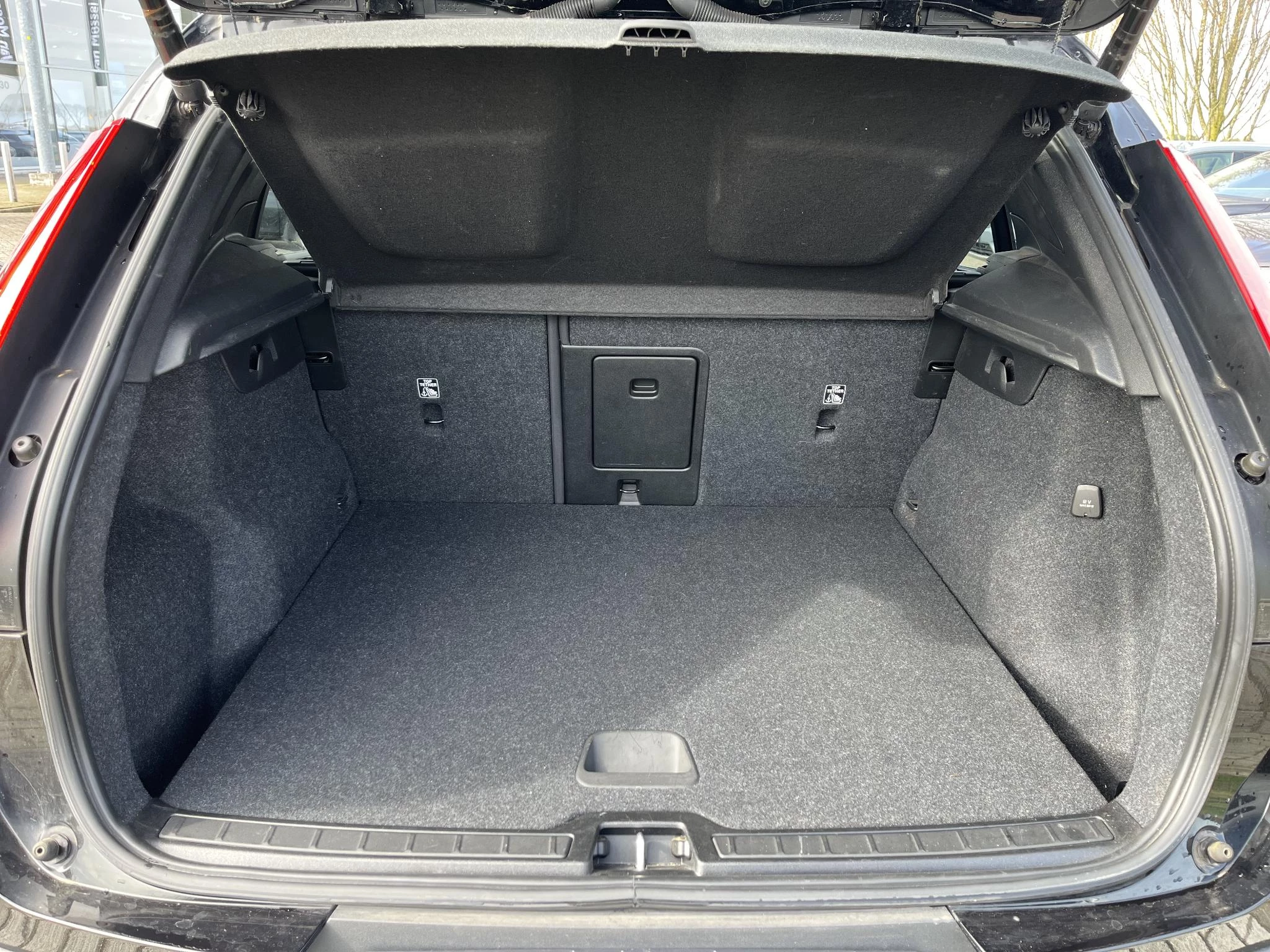 Volvo XC40 T4 Recharge Inscription Expression