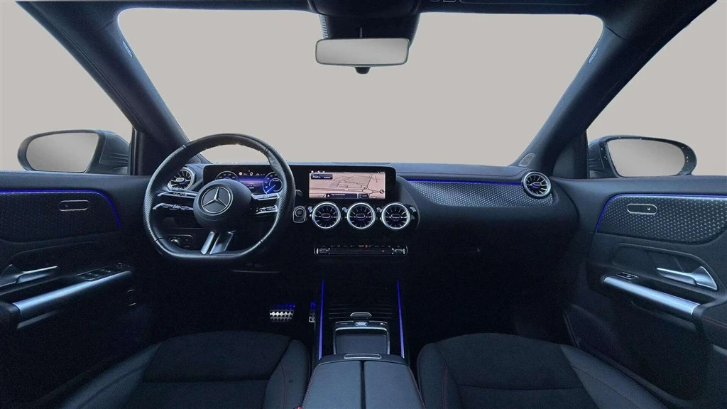 Mercedes-Benz-EQA-image-14