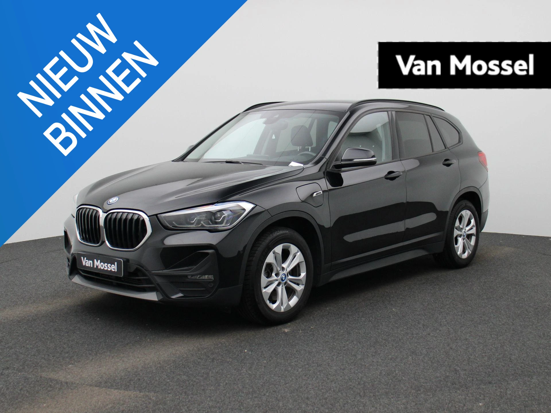 BMW-X1-image-0
