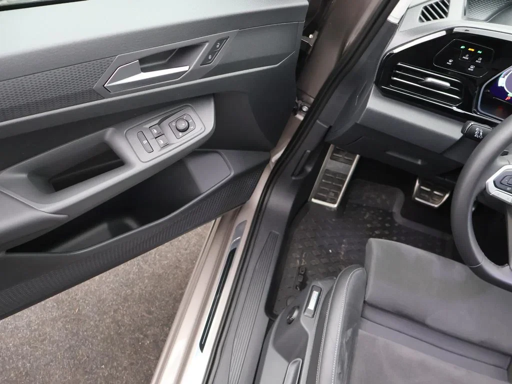 Volkswagen-Caddy-image-14