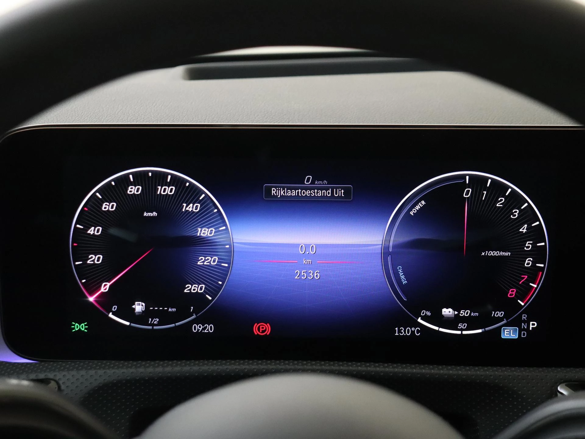 Mercedes-Benz-A-Klasse-image-11
