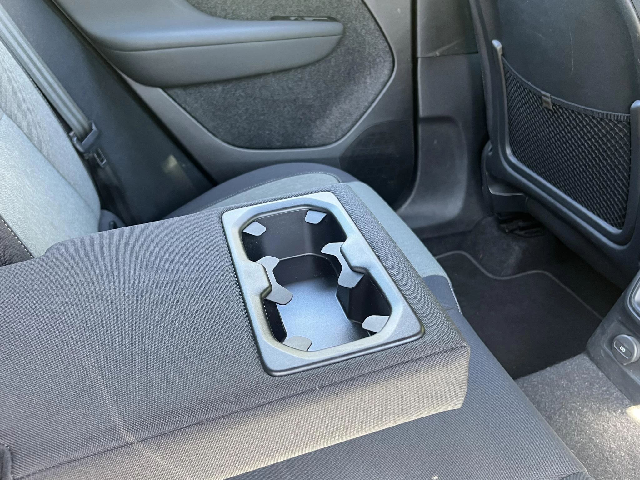 Volvo-XC40-image-18