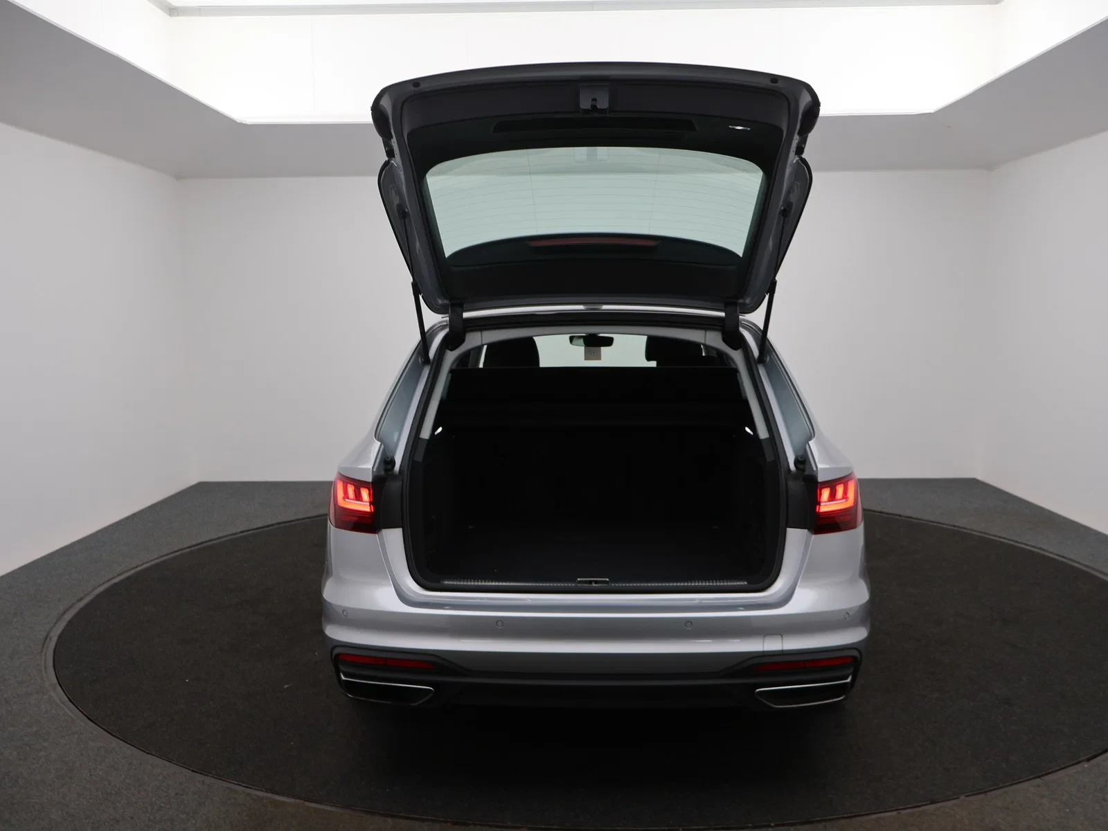 Audi-A4-image-16
