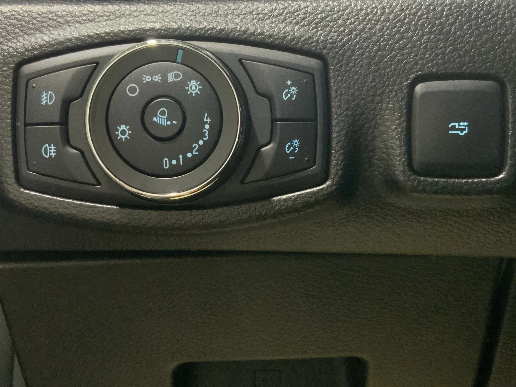 Ford-Ranger-image-20
