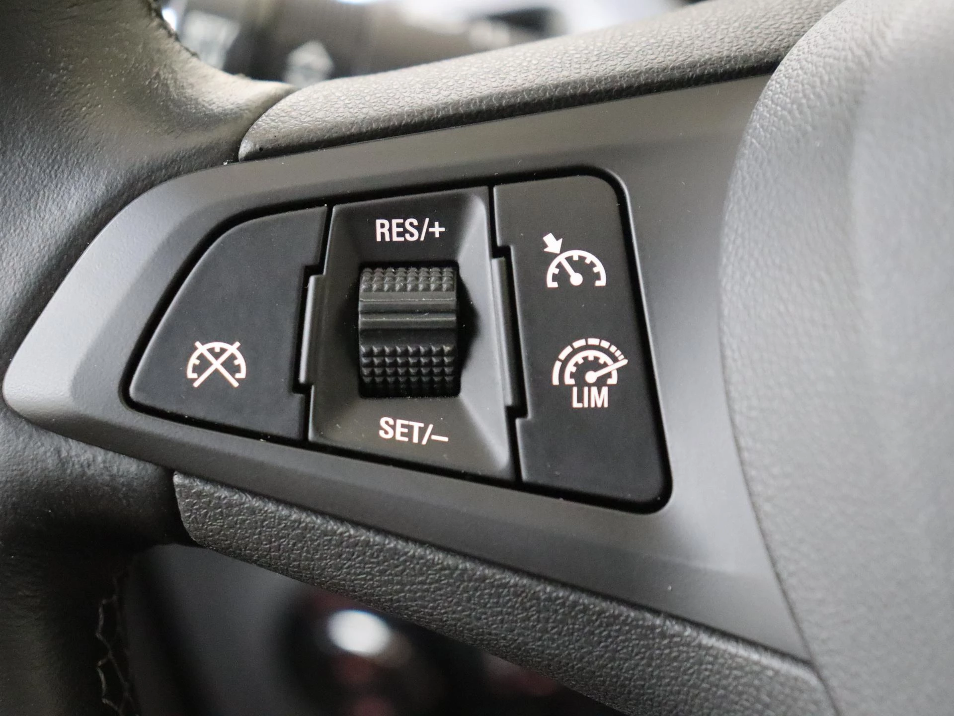 Opel-Corsa-image-12