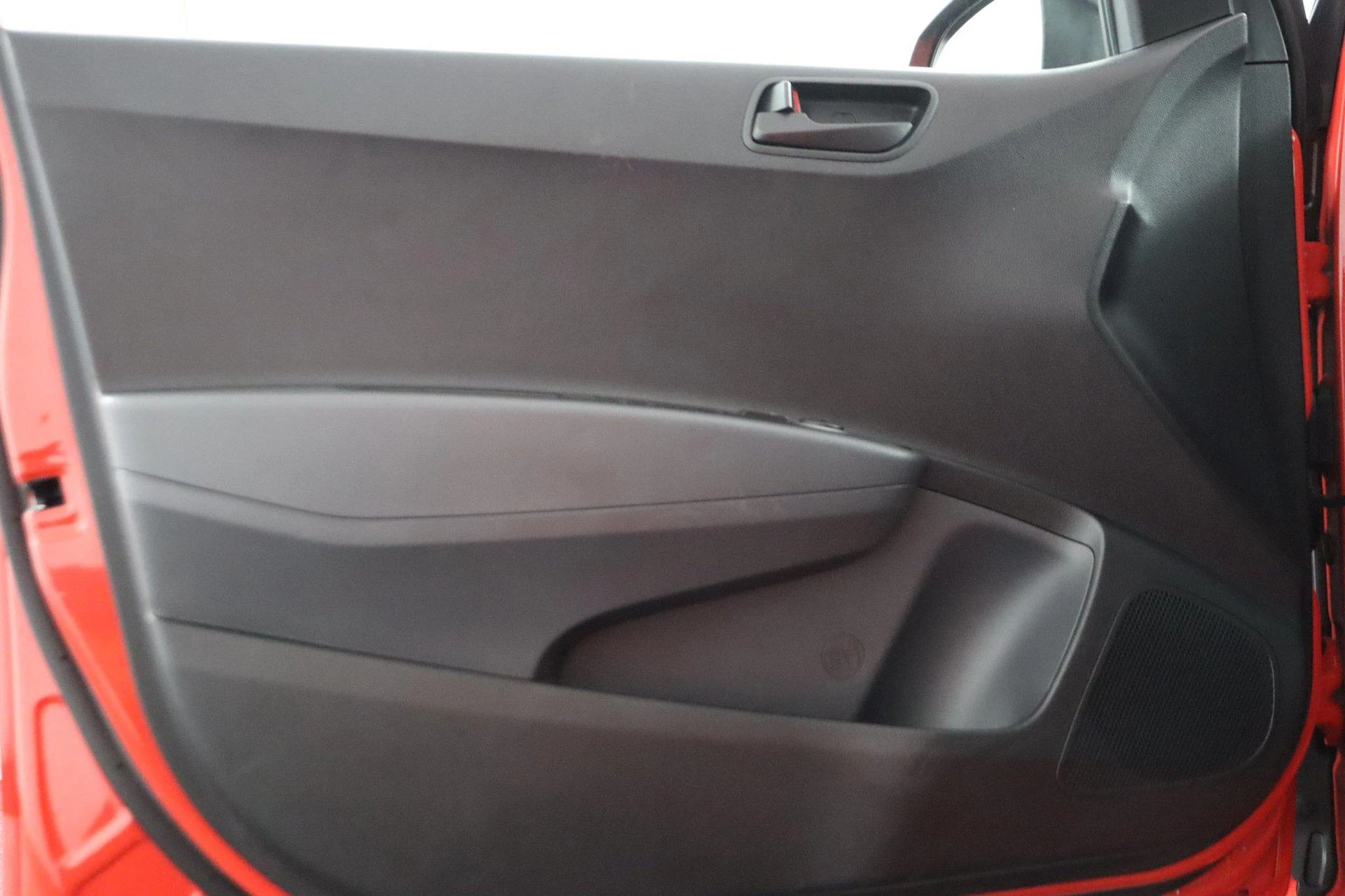 Hyundai-i10-image-20