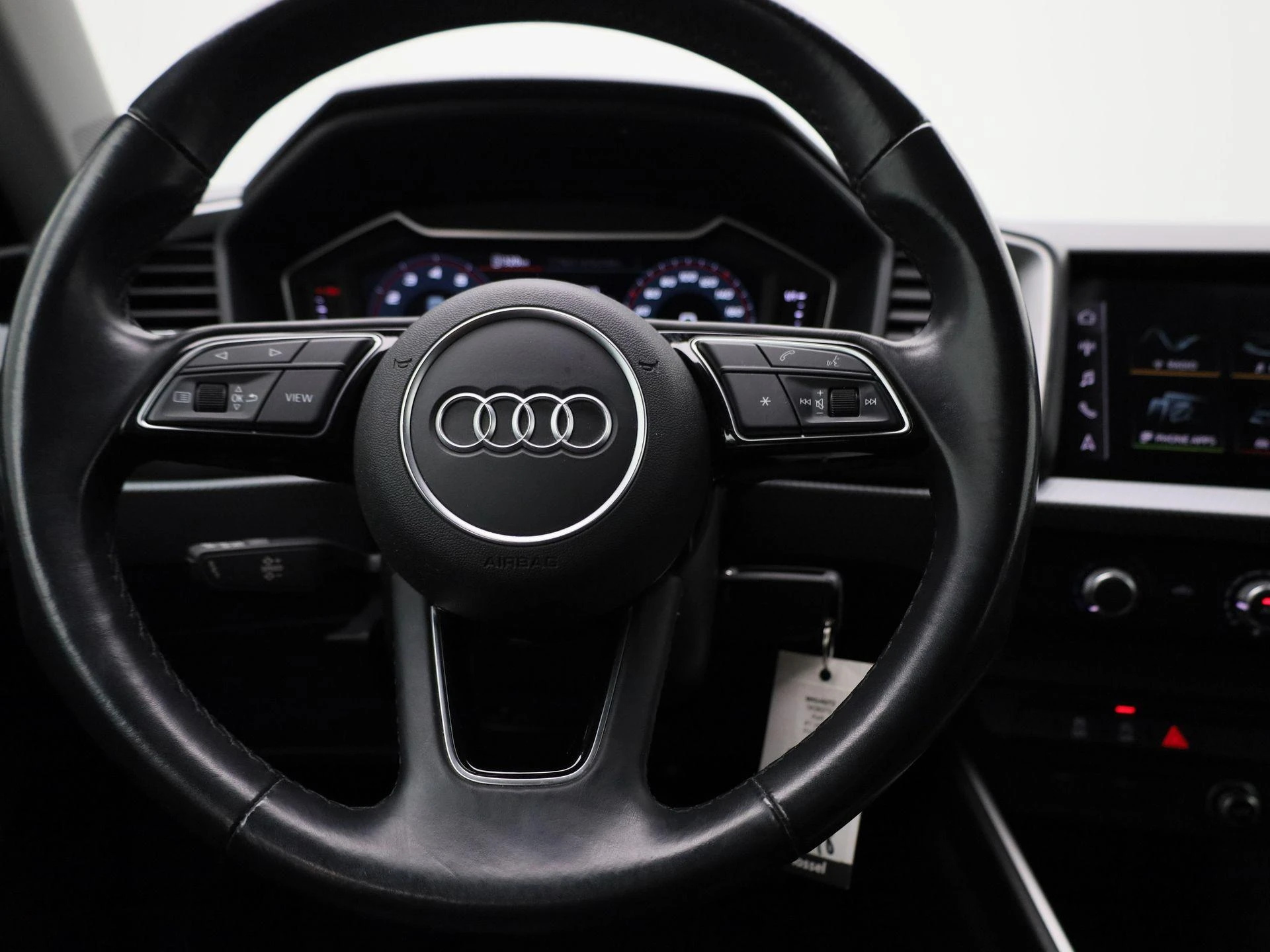 Audi-A1 Sportback-image-7