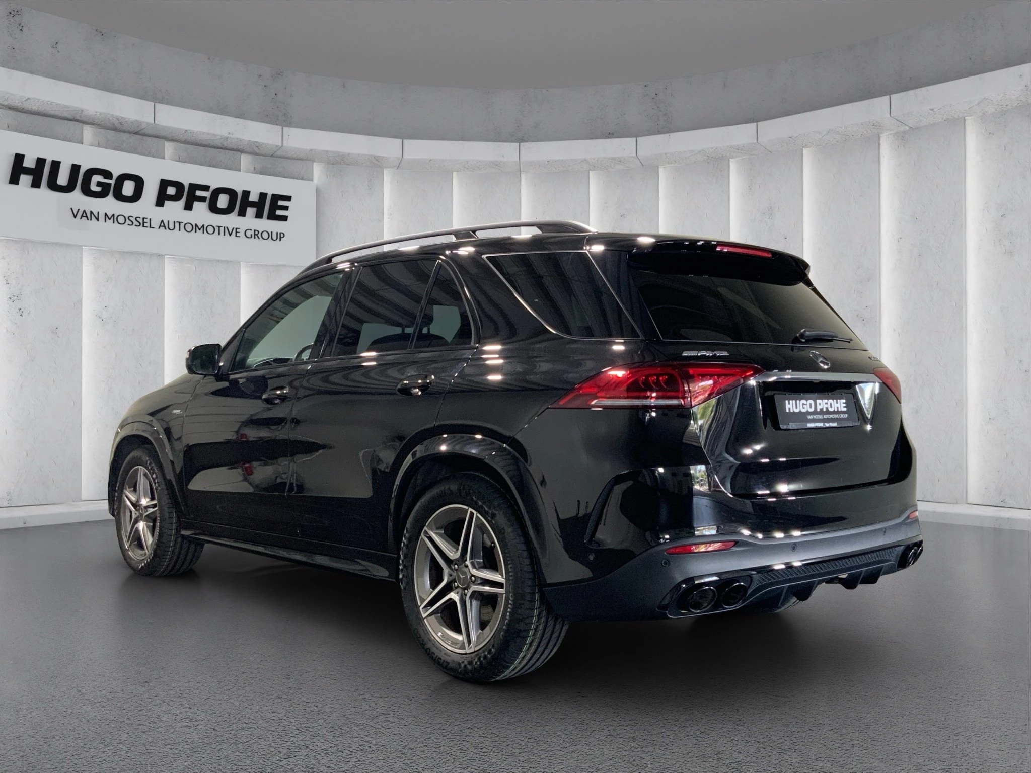 Mercedes-Benz-GLE-image-2