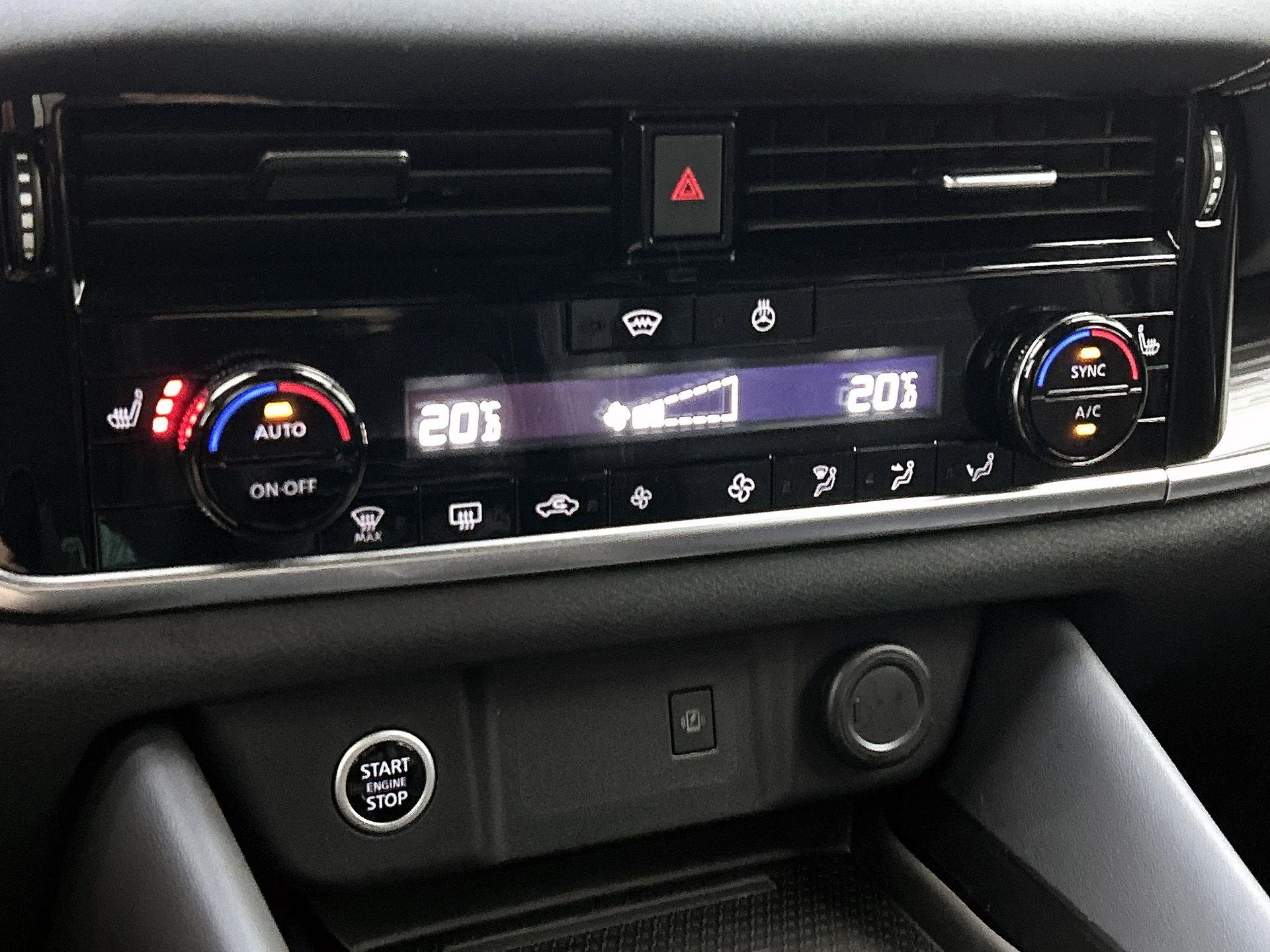 Nissan-QASHQAI-image-29
