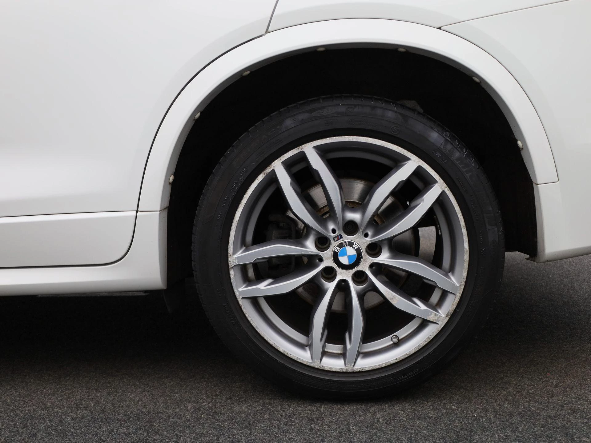 BMW-X4-image-12