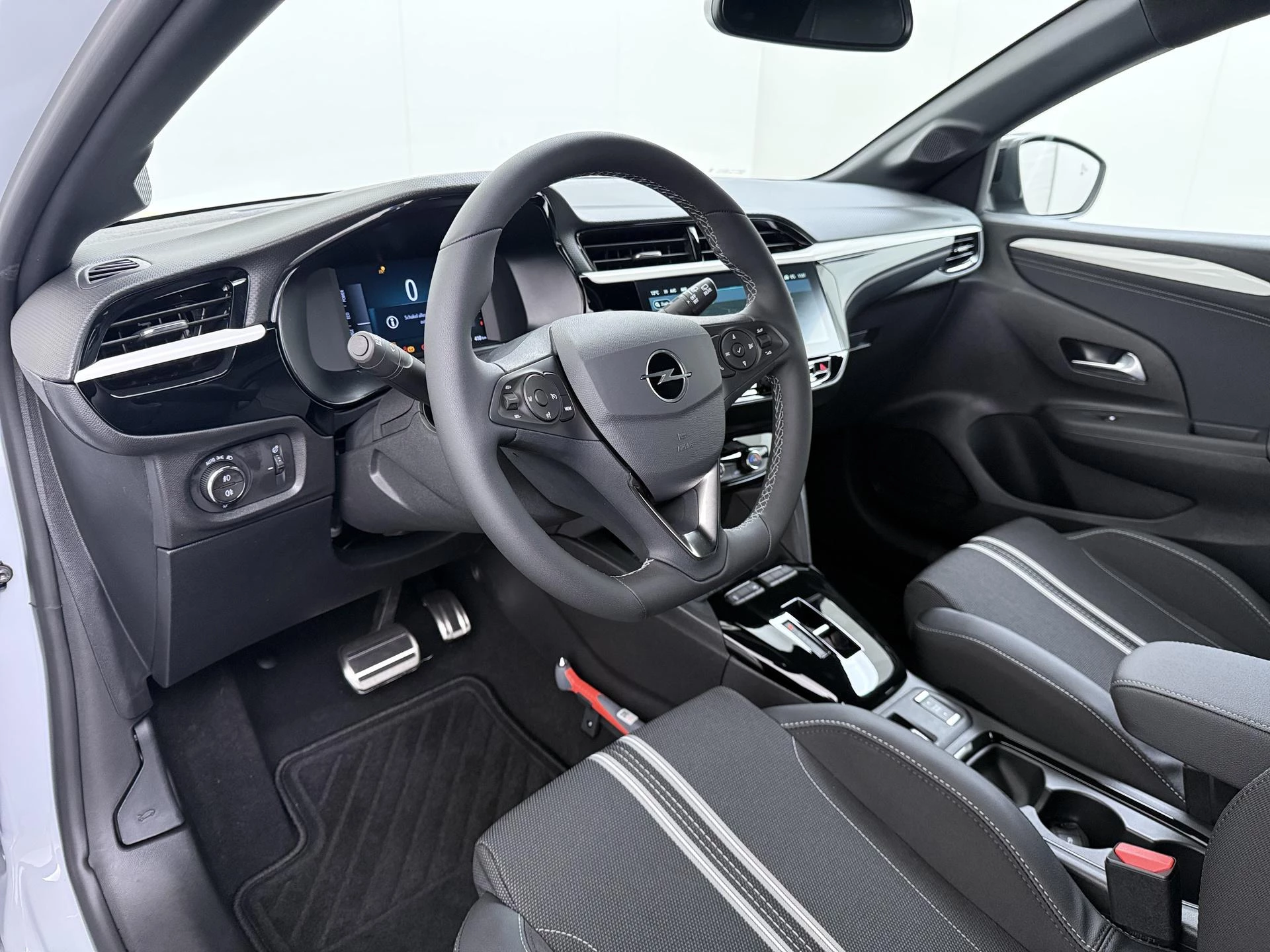 Opel-Corsa-image-12