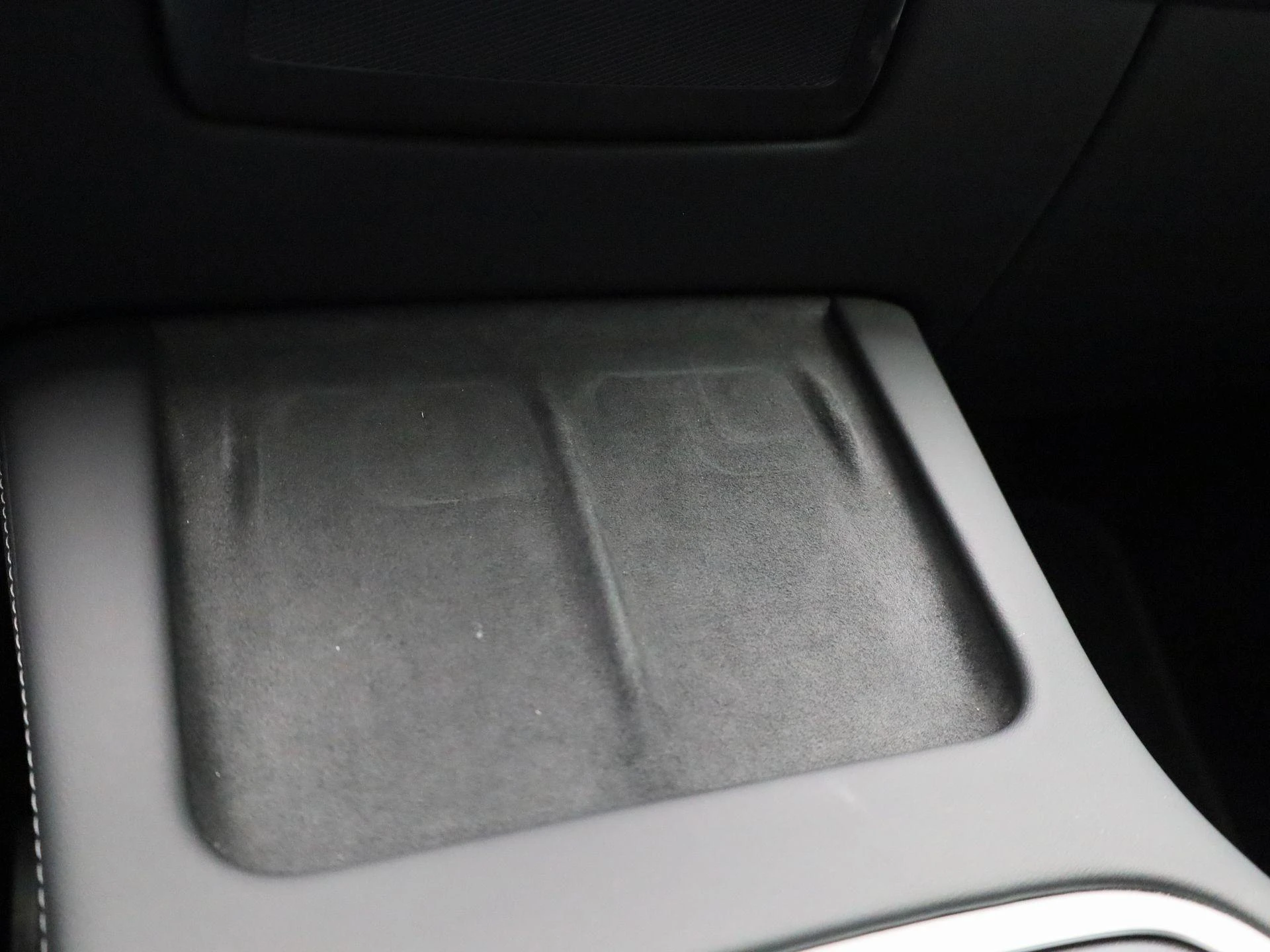 Tesla-Model Y-image-27