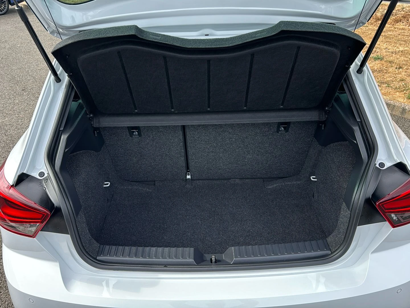 SEAT-Ibiza-image-14