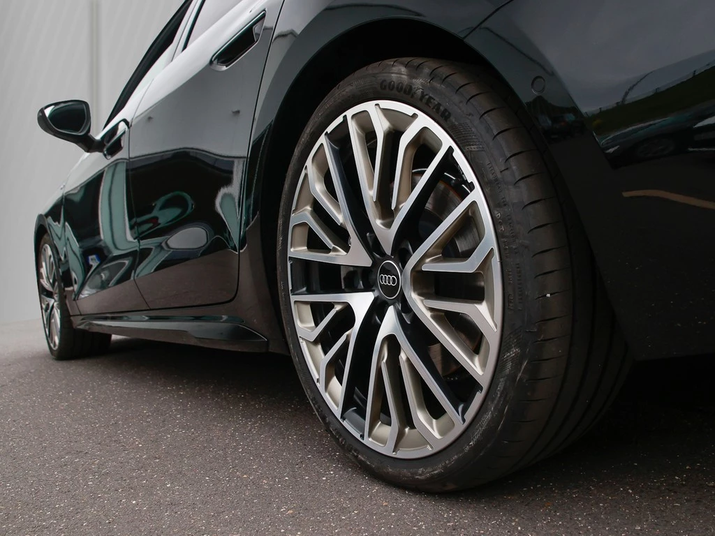 Audi A5 Avant 2.0 TDI edition one S line B&O Leder