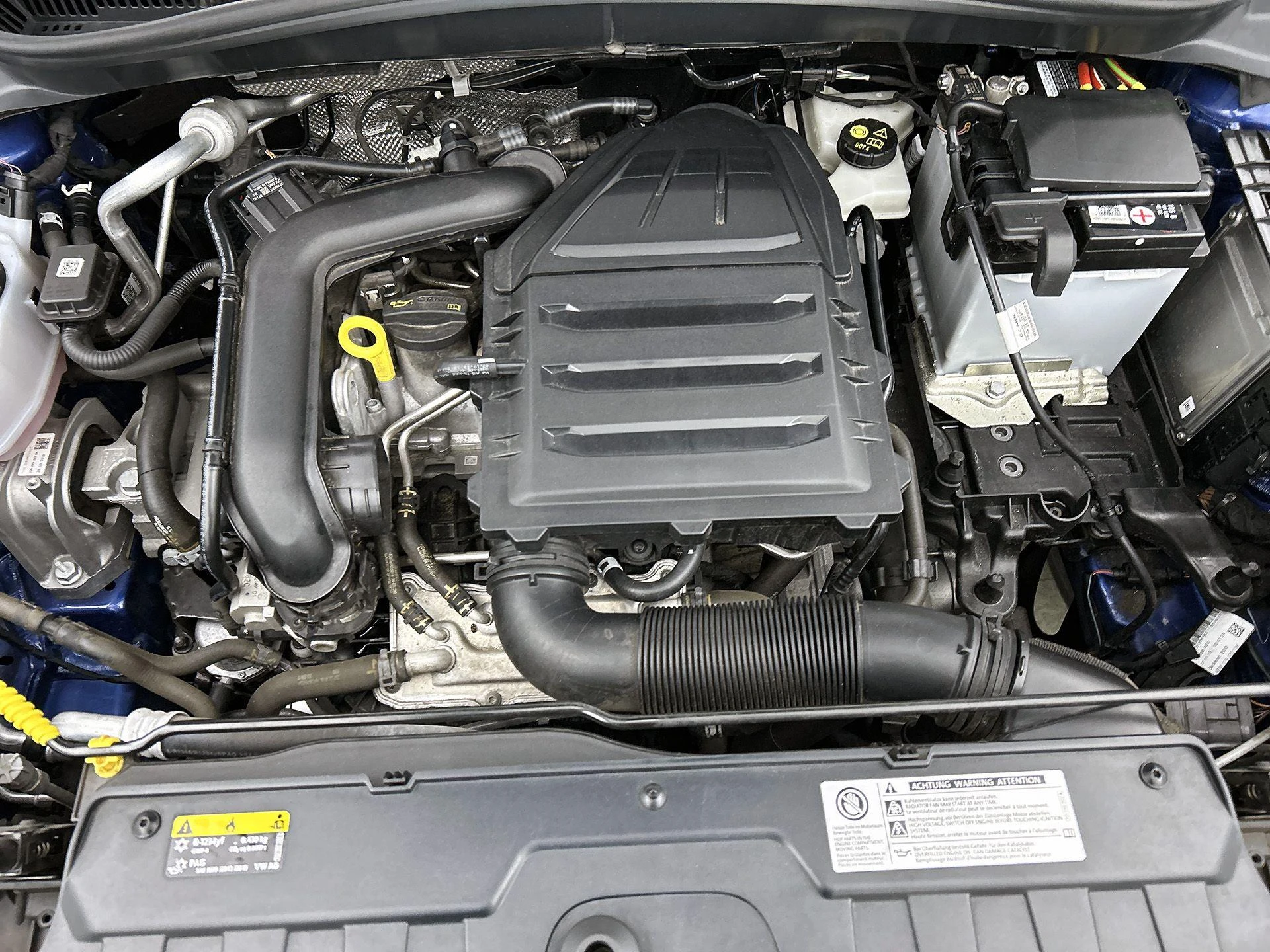 Volkswagen-T-Cross-image-26