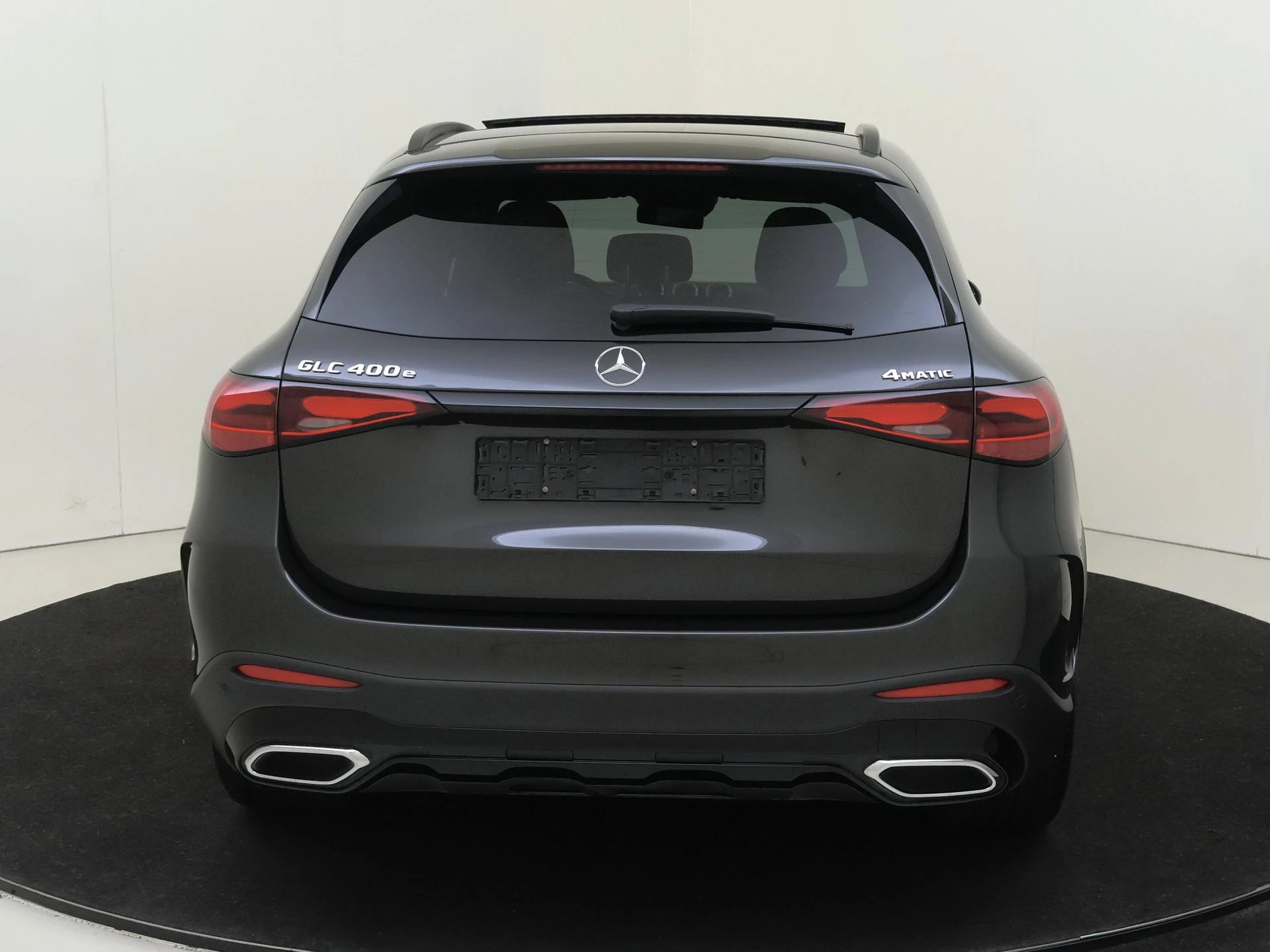 Mercedes-Benz-GLC-image-6