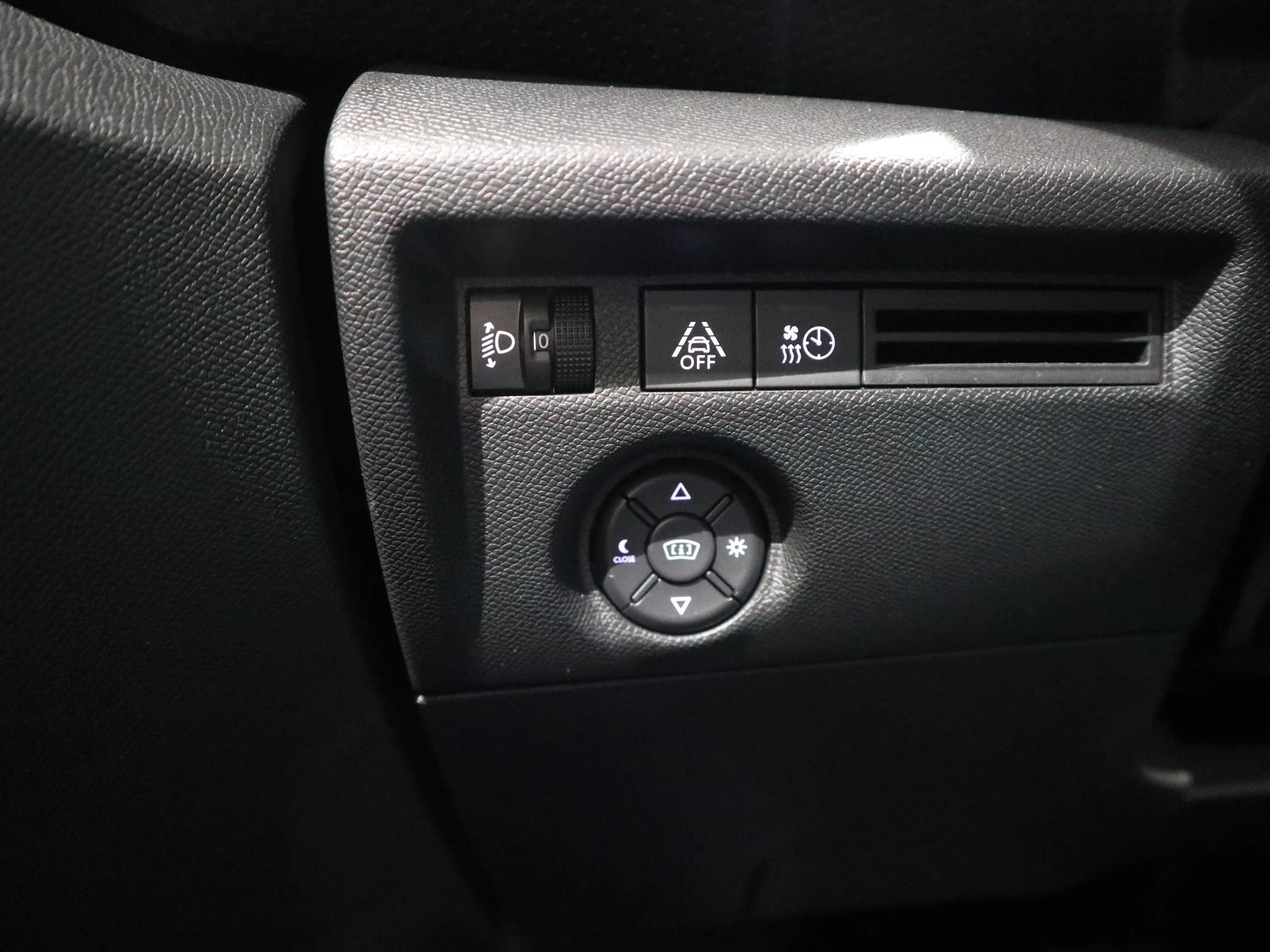 Citroën-ë-C4-image-15