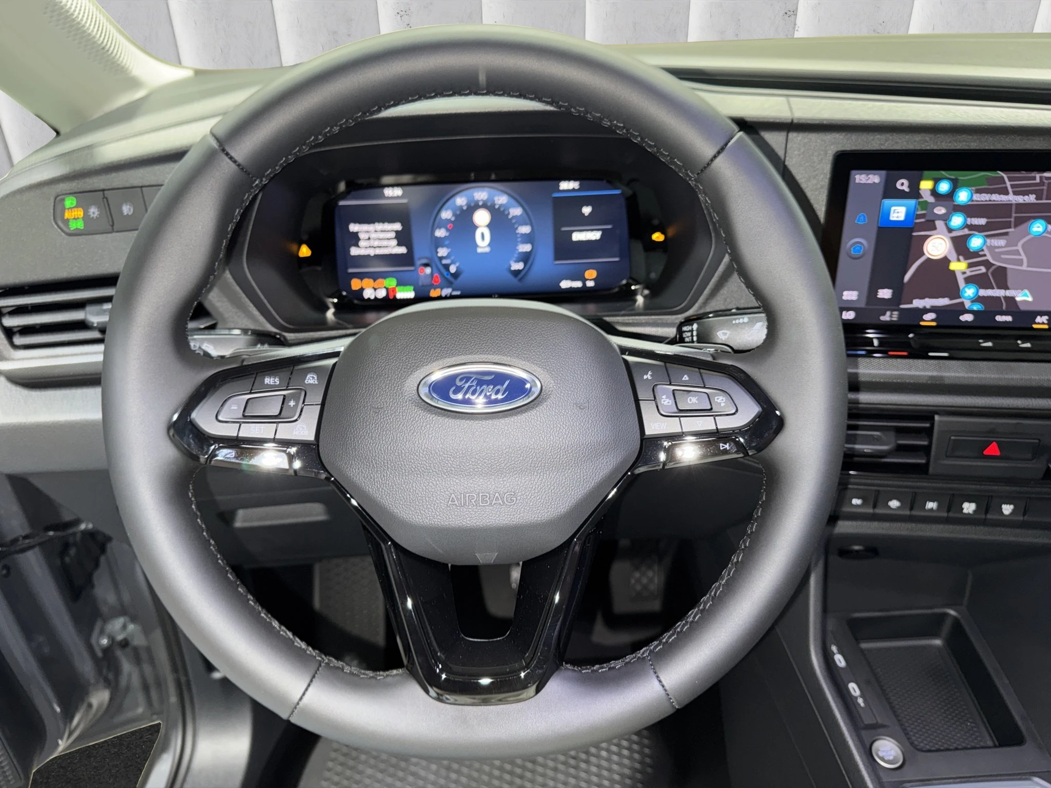 Ford-Transit Connect-image-9