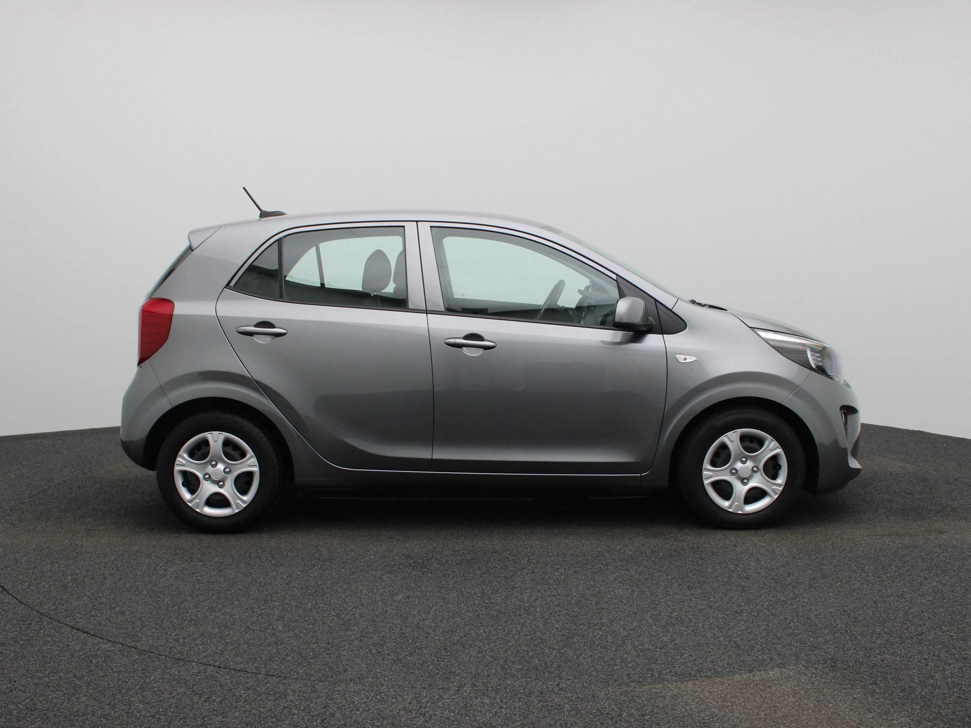 Kia-Picanto-image-5