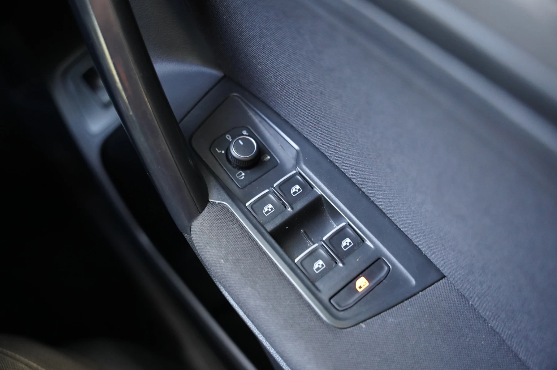 Volkswagen-Tiguan Allspace-image-20