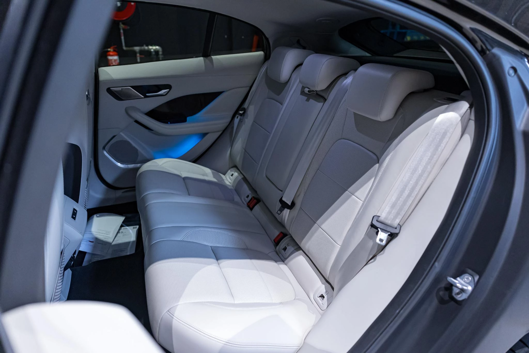 Jaguar-I-PACE-image-15