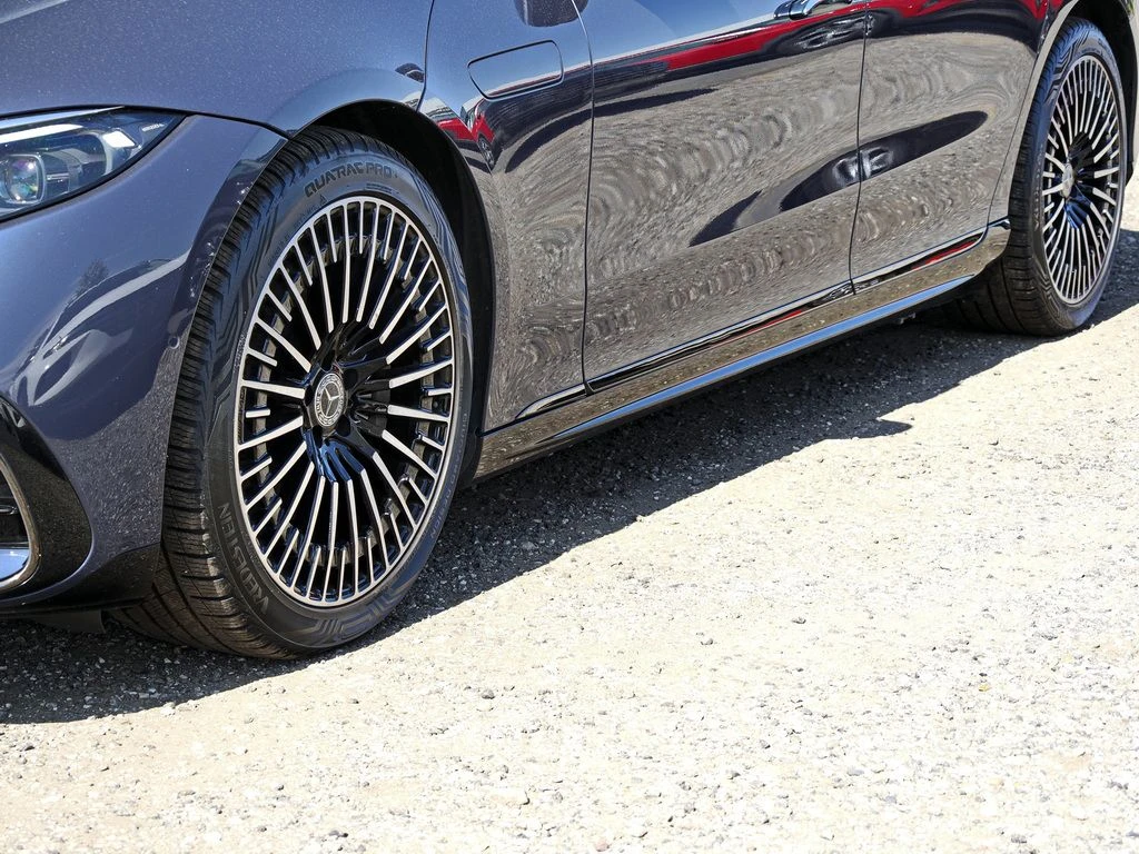 Mercedes-Benz-EQS 350-image-5